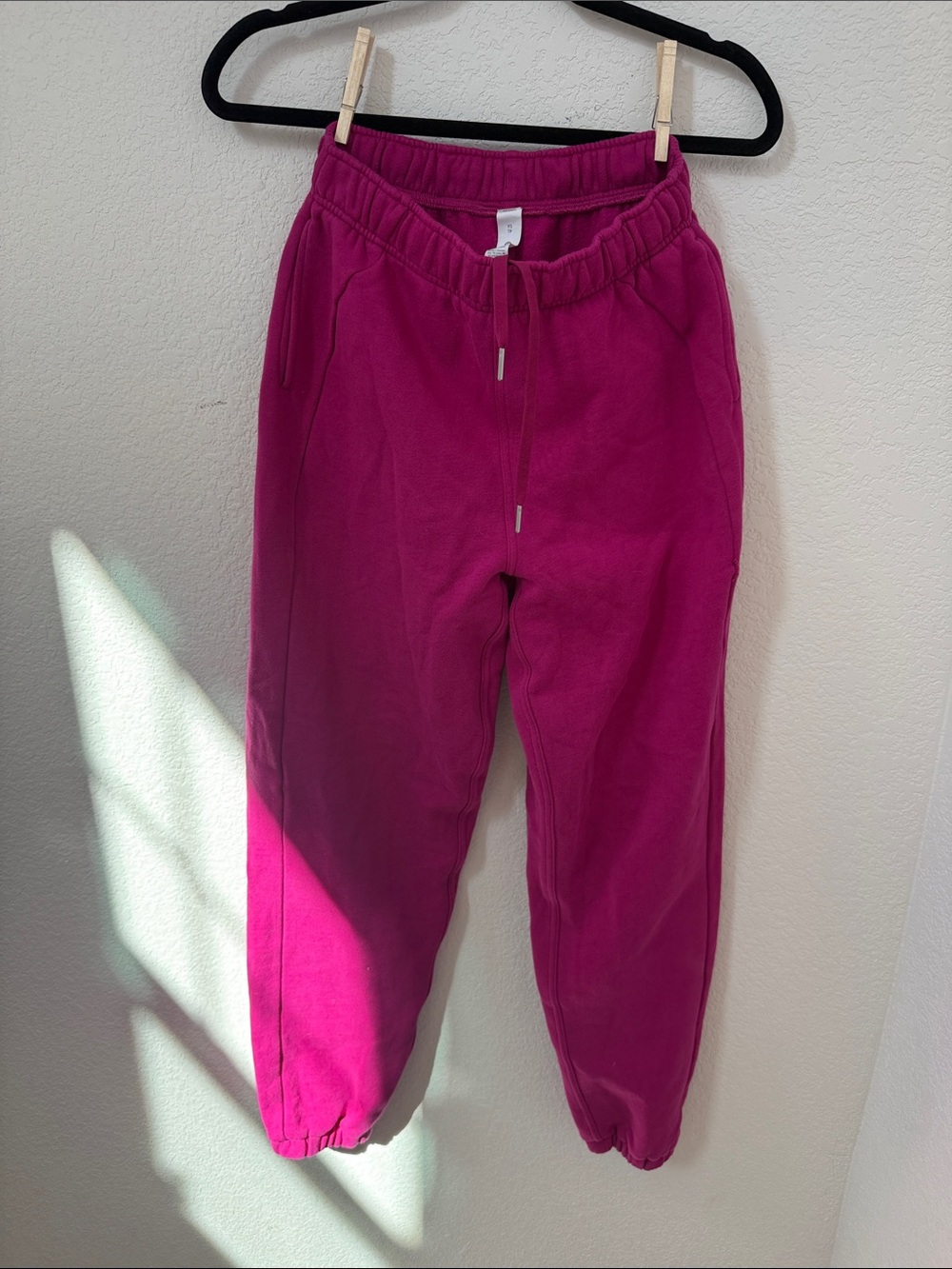 Lululemon Ripened Raspberry Scuba Oversized Jogger Size XS